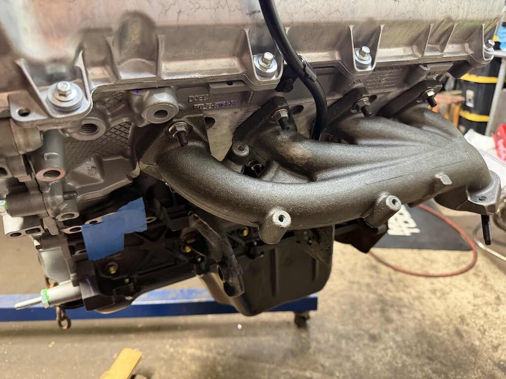 f150_exhaust_manifold.jpg